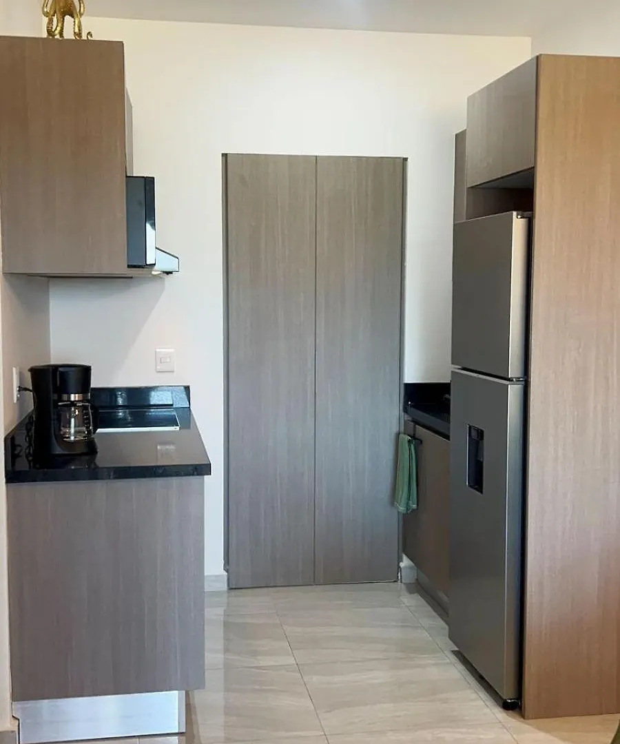 Apartment The Marina Place, 7 Minutes From The Sea, 9 Pools Mazatlan Mexico